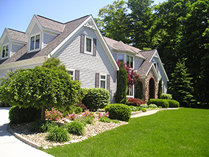 Landscapers and Lawncare Services in Castlewood, VA